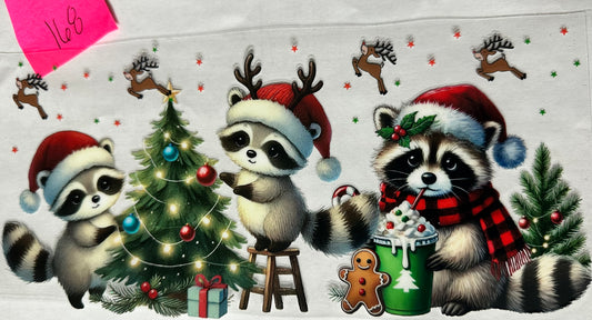 Cute Racoon Christmas wrap