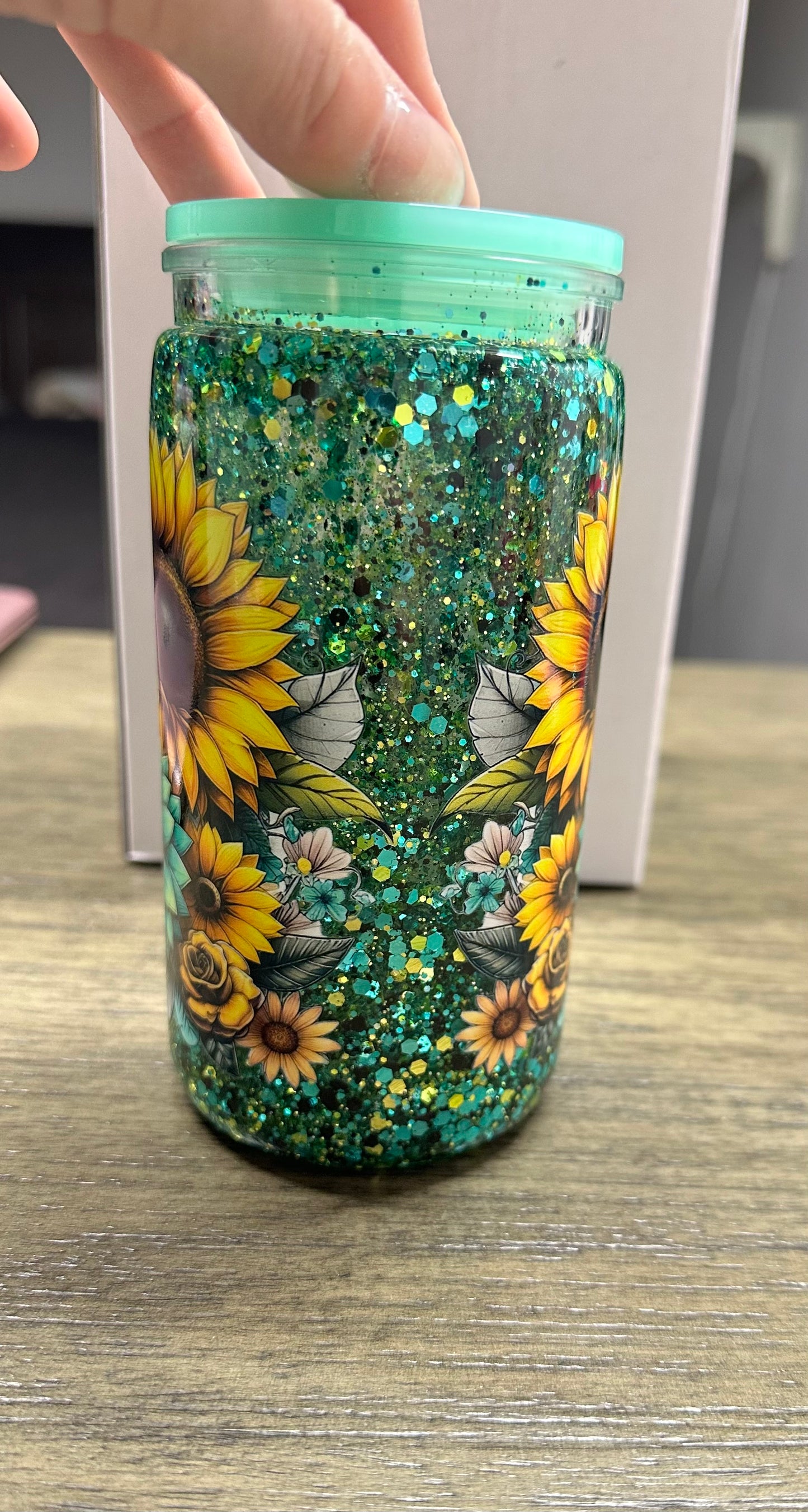 16oz Acrylic Snow Globe Cup