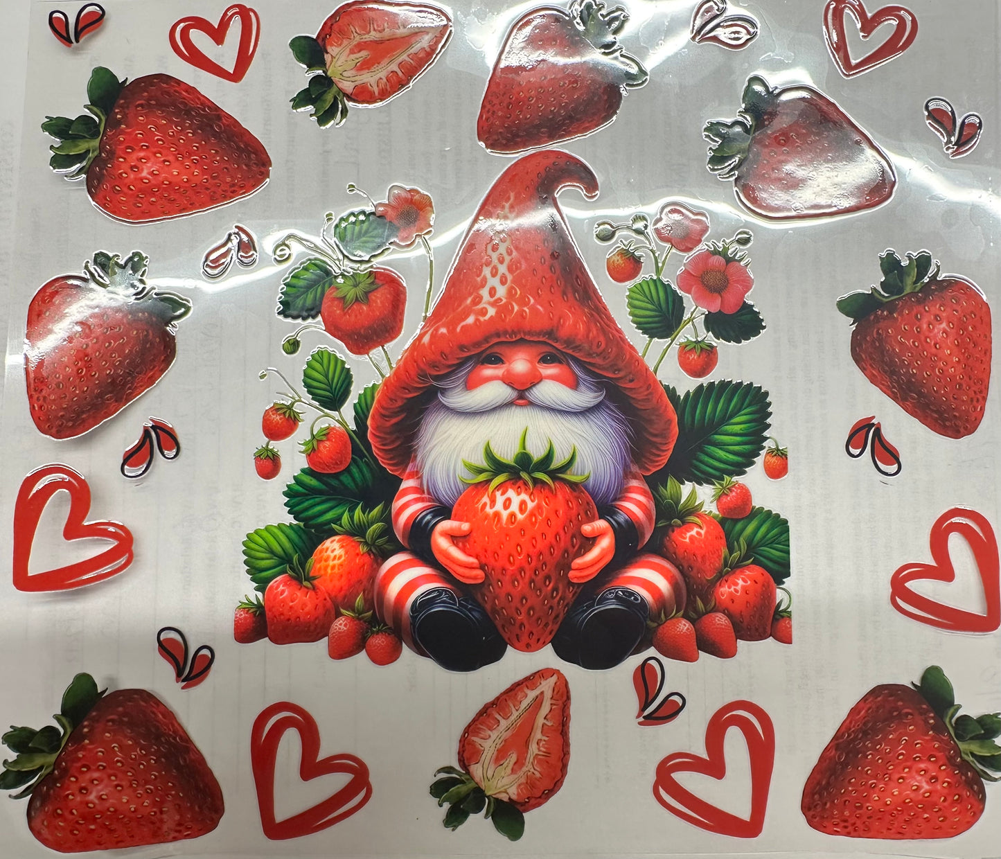 20 oz strawberry gnome wrap